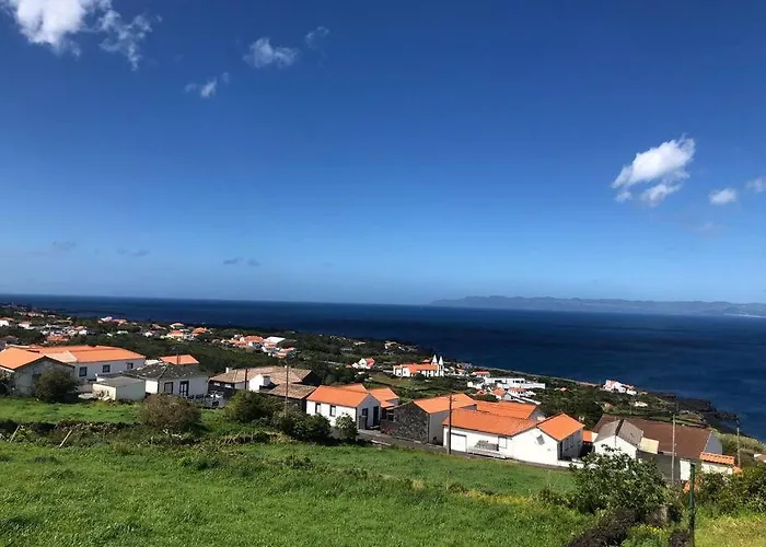 Casa Da Avo Clotilde Sao Roque do Pico